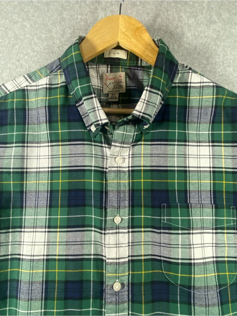 J. Crew shirt men’s XL slim fit green The broken Oxford organic cotton long slv.